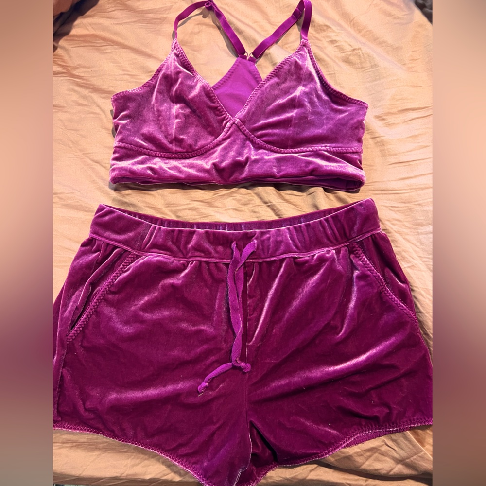 Fabletics lounge wear set size L
